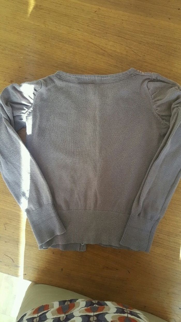 Gilet gris gémo 6 ans - photo numéro 4