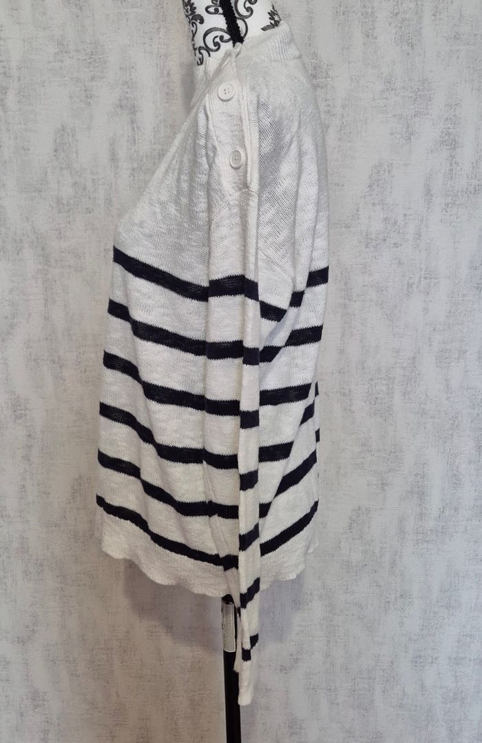 Pull blanc a rayure marine hartford col montant boutonnée taille 2 / 38 / M - photo numéro 3