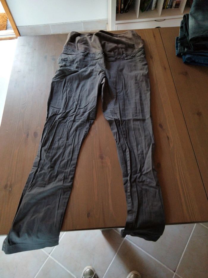 Pantalon fin de grossesse