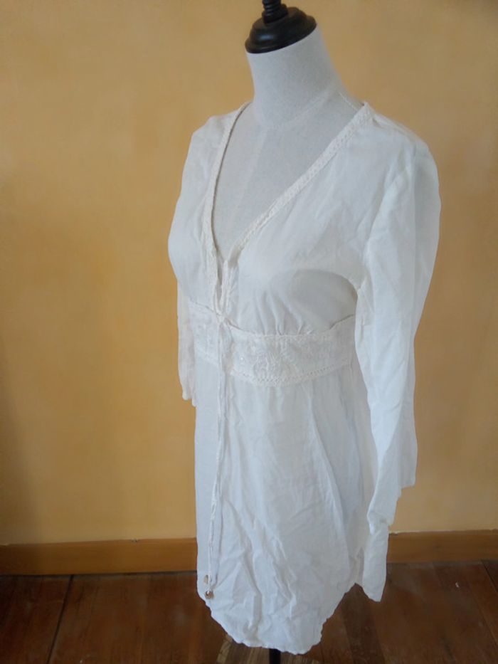 Tunique blanche d'été