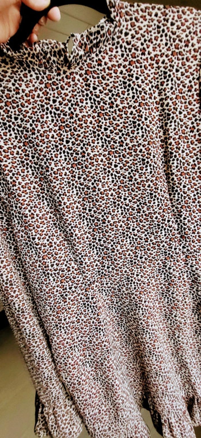 Robe manches longues motifs léopard panthère. Asos Design. L/XL. 40FR. 44IT. Neuve 🥰 - photo numéro 2