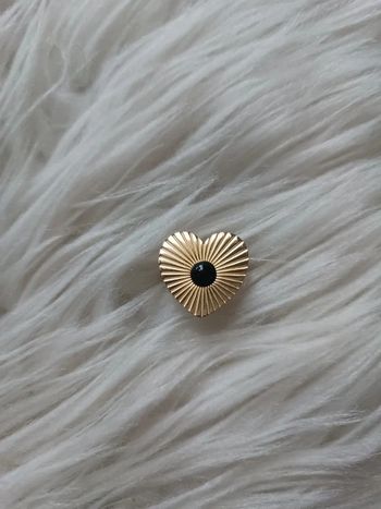 Bague dorée en acier inoxydable et ajustable en forme de coeur pierre noir Easyclothes Neuf