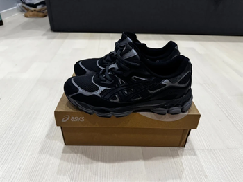 Asics GEL-NYC  Noir  38