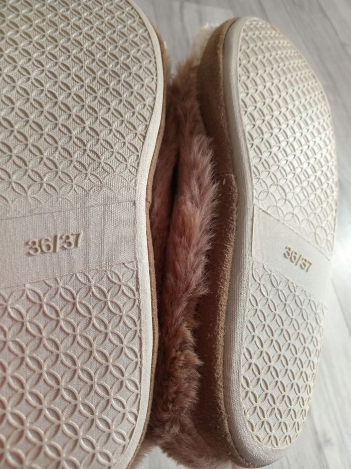 Chaussons motifs rennes 36/37 - photo numéro 3