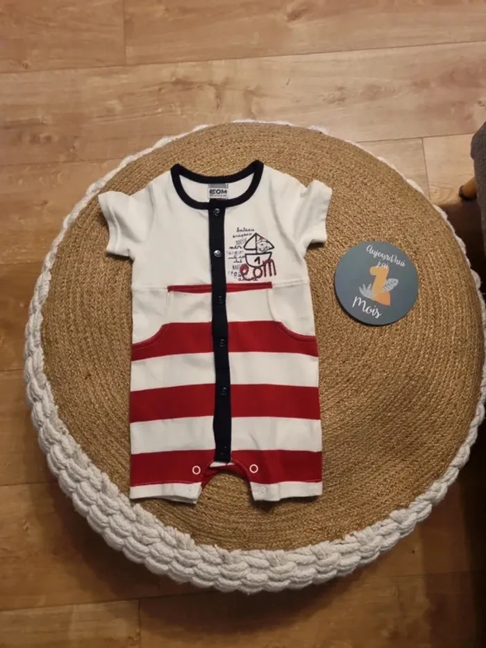 Combinaison bébé neuve - photo numéro 5