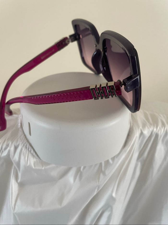 Lunettes de soleil femme - photo numéro 4