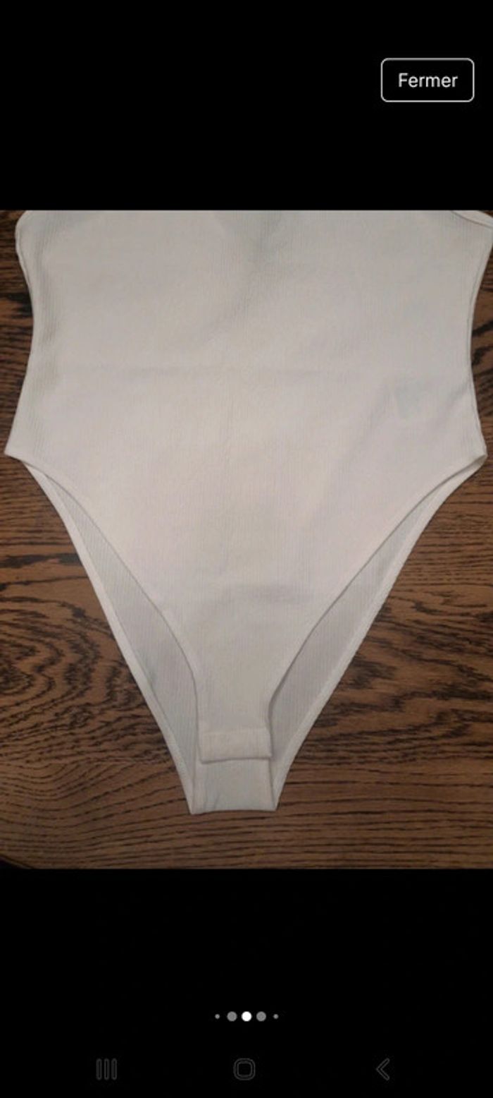 Body Blanc Divided H&M eur M en parfait état - photo numéro 7