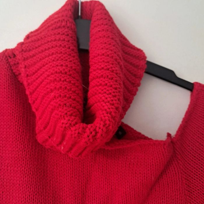 Pull 1 épaules dénudée - photo numéro 2