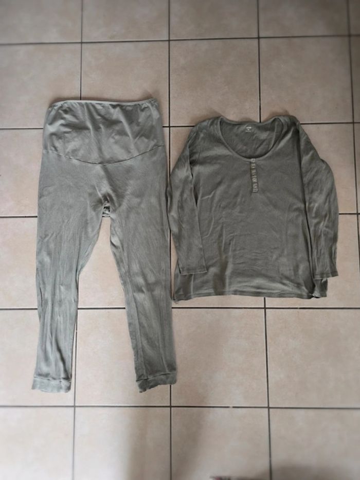Ensemble pyjama maternité vert pastel - photo numéro 2
