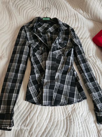 Chemise à carreaux taille 36