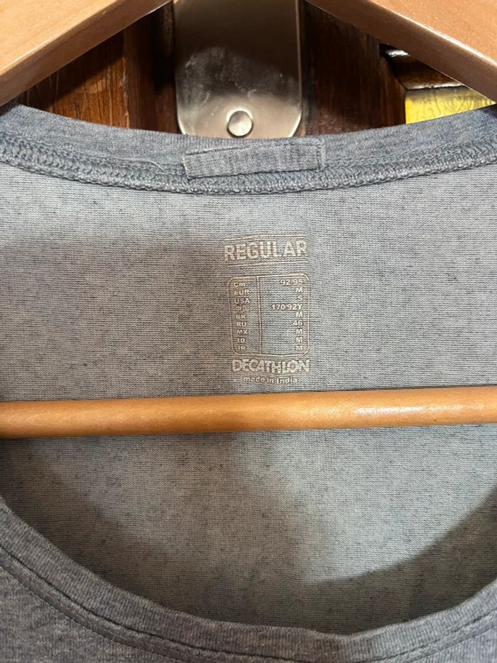 T-shirt Regular Décathlon taille M - photo numéro 3