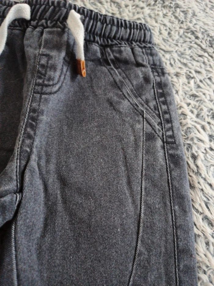 Pantalon 3 mois - photo numéro 2