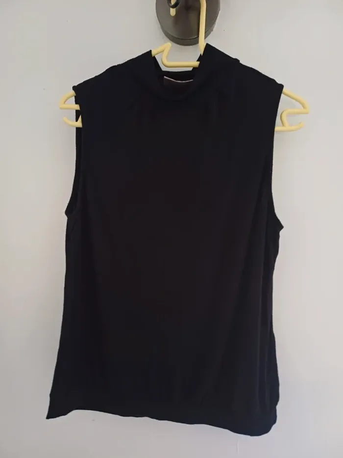 T-shirt sans manche