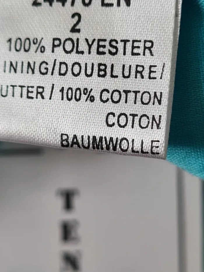 Crop top bleu turquoise Tentation Taille (38/40) Neuf - photo numéro 5