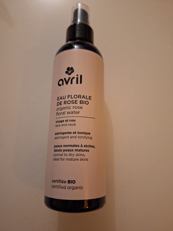 Eau florale de rose bio Avril