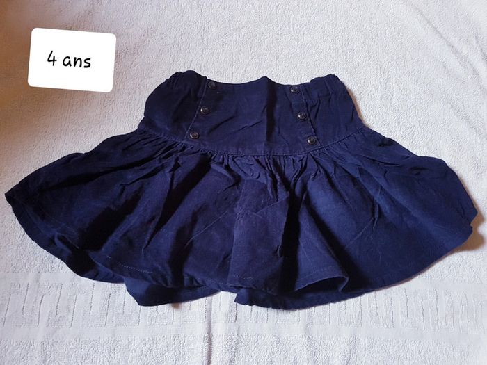 Jupe velour kiabi 4 ans