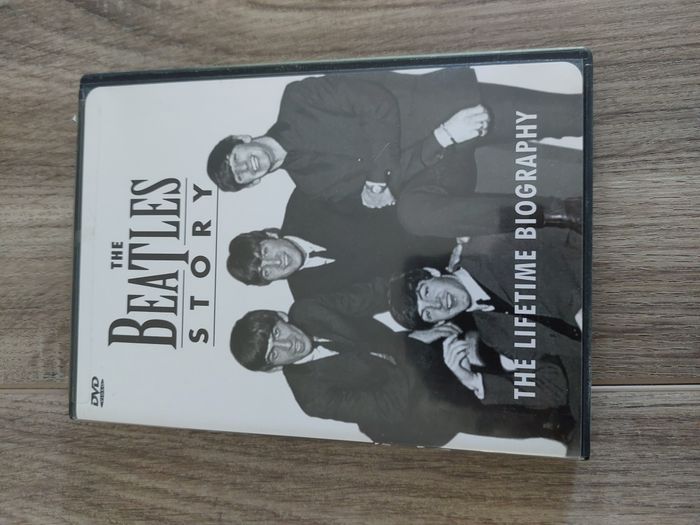 The lifetime biography The Beatles