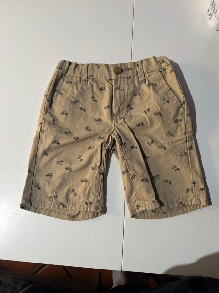 Lot de 4 shorts garçon taille 5/6 ans - photo numéro 6