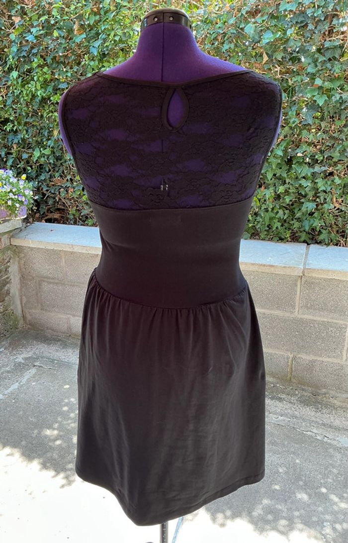 Robe noire légère avec dentelle Even&Odd M - photo numéro 2