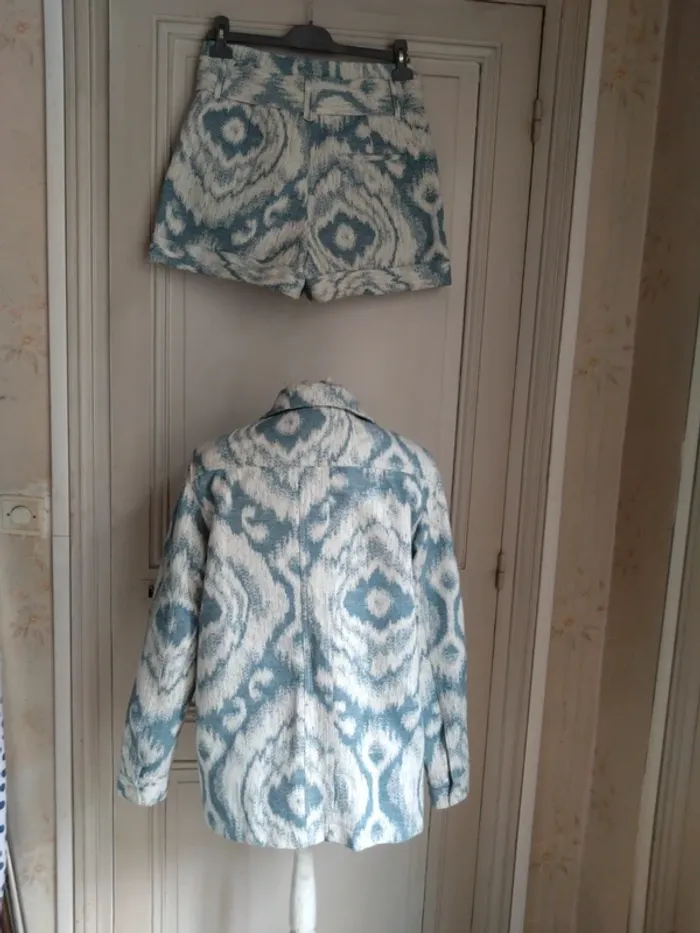 Ensemble Sézane "Will" T40 – Blazer oversize & short jacquard bleu/blanc en coton - photo numéro 10