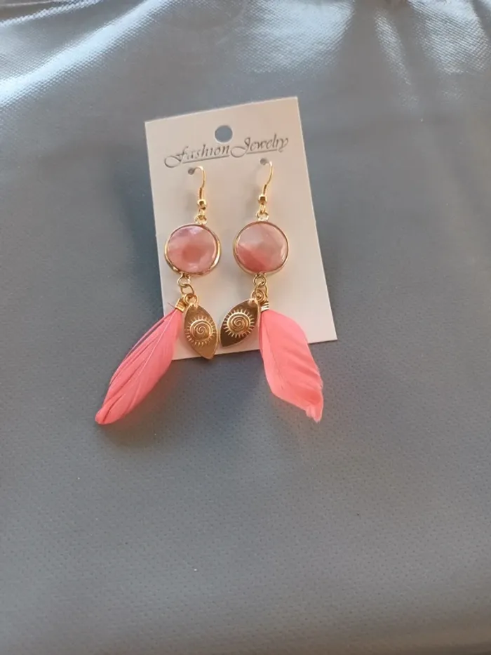 Boucle fantaisie corail et doré