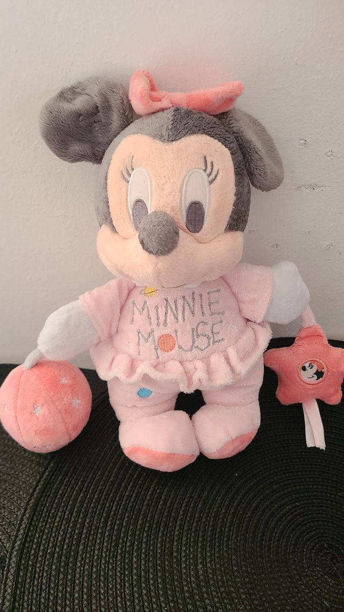 PELUCHE DOUDOU MINNIE MOUSE ROSE GRIS PLANETE ETOILE DISNEY