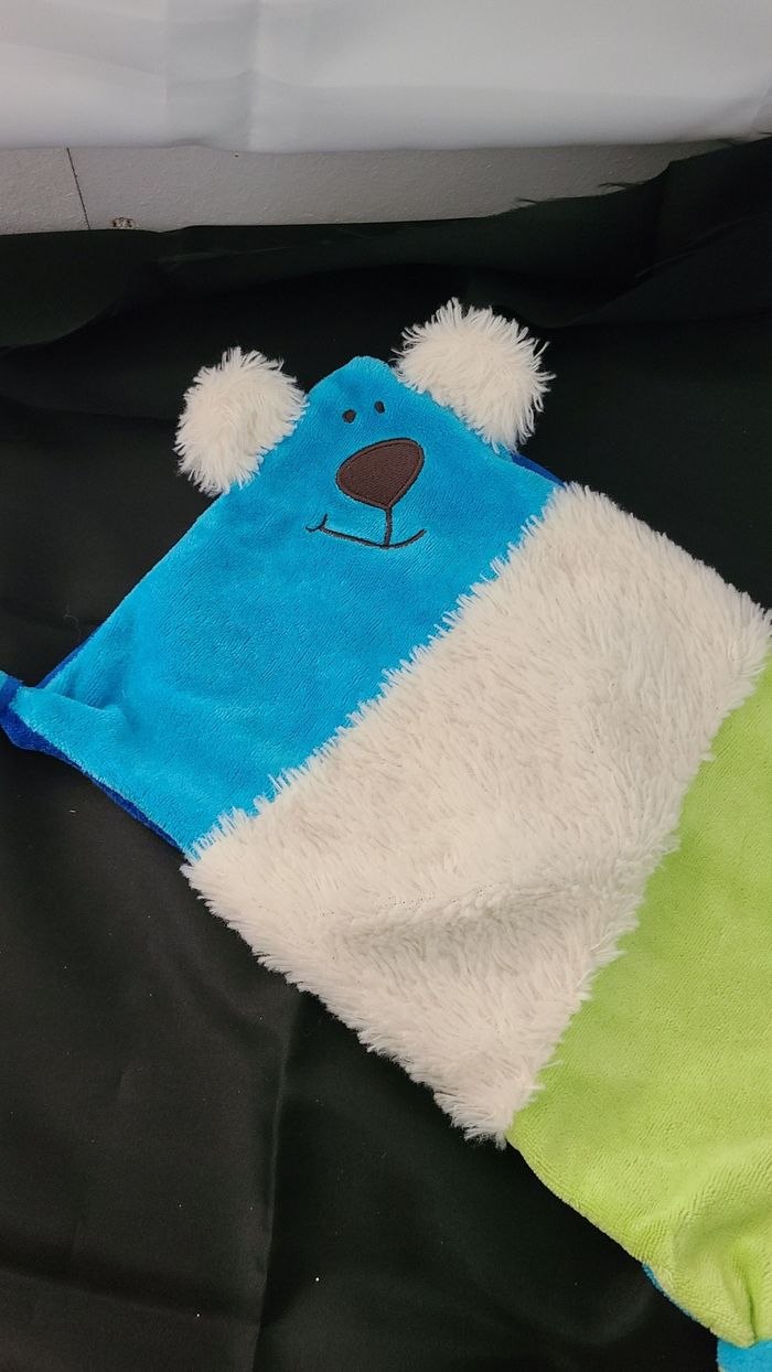 Doudou plat ours bleu/blanc/vert Marque Verte - photo numéro 2