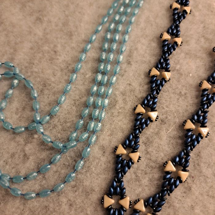 Lot de bijoux colliers pendentif boucles d'oreilles - photo numéro 7