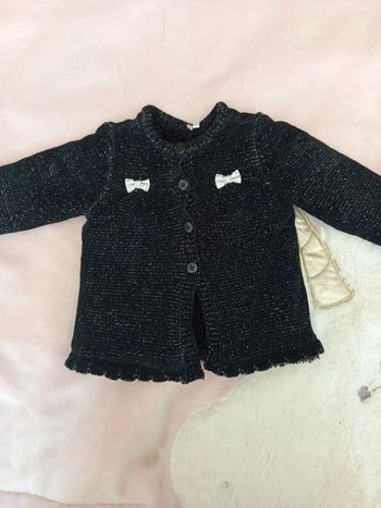 Gilet noir et argenté