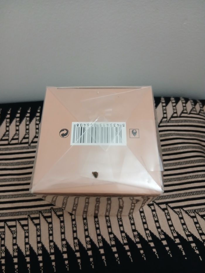 Scandal femme - photo numéro 3