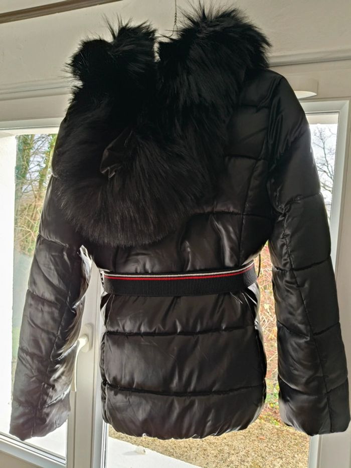 Doudoune Brentiny Paris Femme courte noire T2 (M) avec ceinture - photo numéro 2