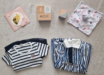Lot de 2 robes MC "Normandie" - 18M - Sans Marque (TBE)