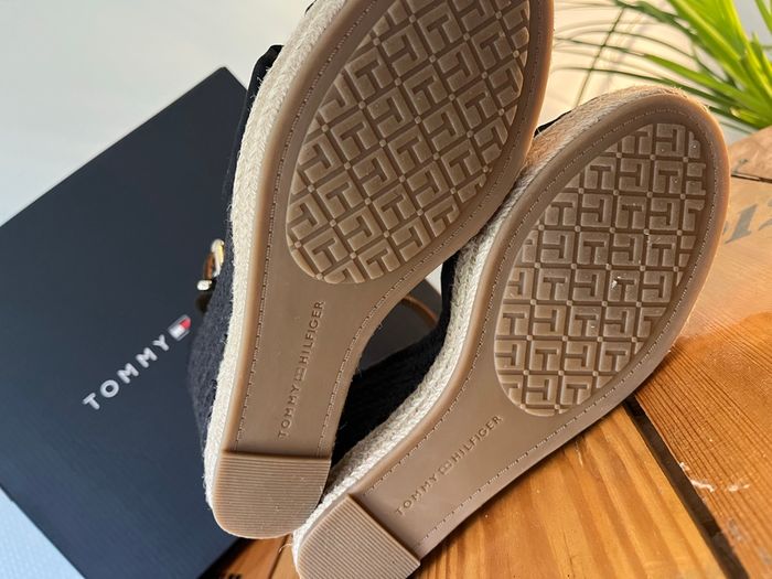 Chaussures neuves tommy Hilfiger - photo numéro 9