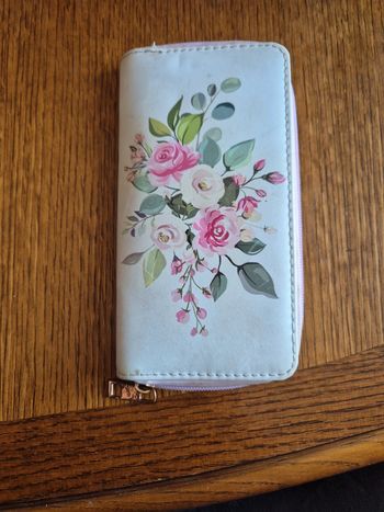 Porte monnaie avec bouquet de rose