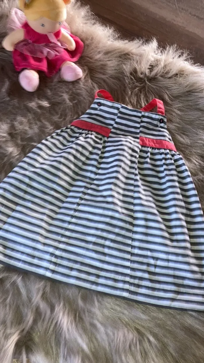 Lot 3 robes été 6 mois - photo numéro 4