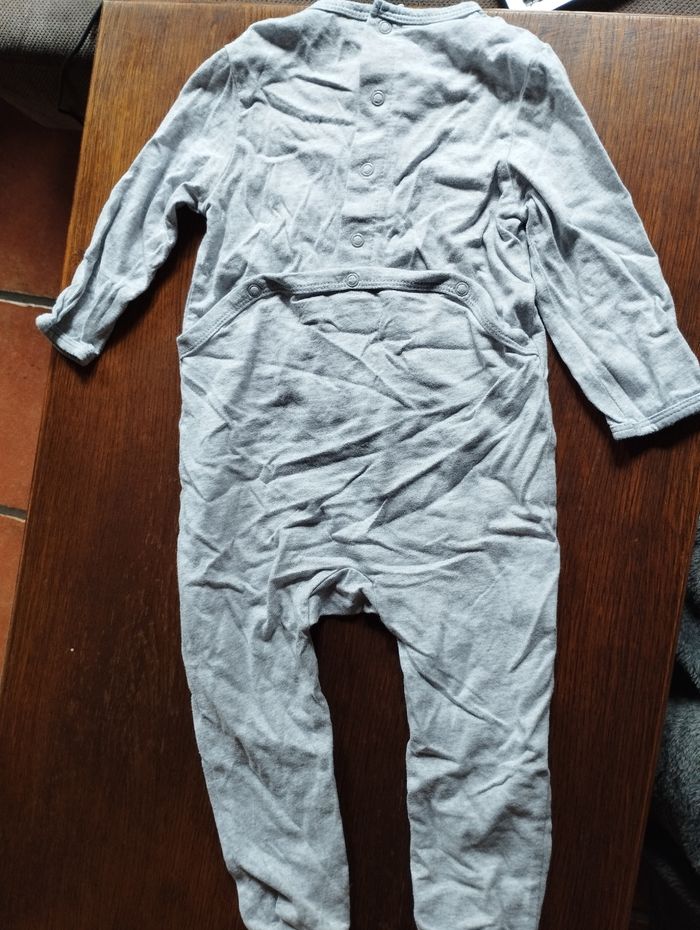 Pyjama - photo numéro 4
