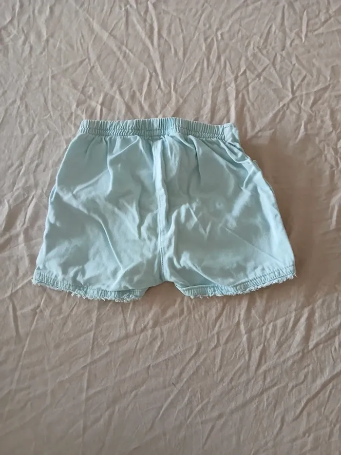 Short 18 mois - photo numéro 3