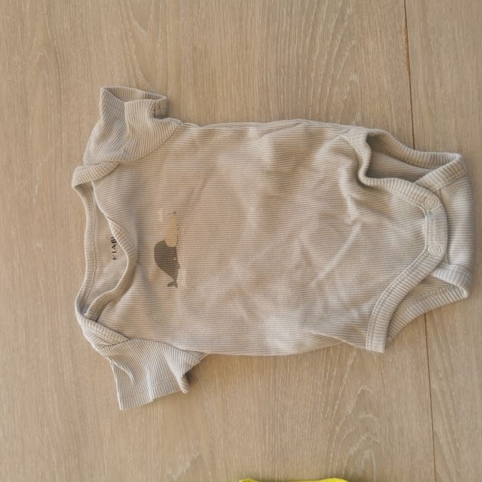 Bodie manche courte taille 6 mois kiabi / gemo baby - photo numéro 2