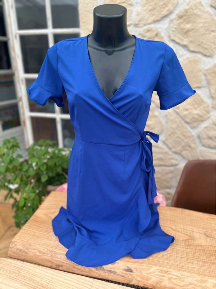 Robe only taille S Pigalle bleu électrique été cache cœur - photo numéro 7