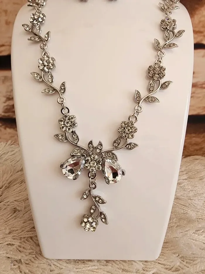💎Parure Collier + Boucles d’oreilles 💎 - photo numéro 3