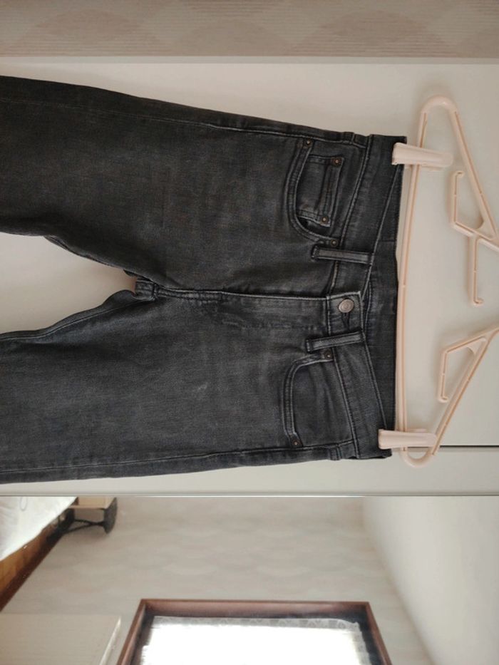 Jean Levi's 519 - photo numéro 2