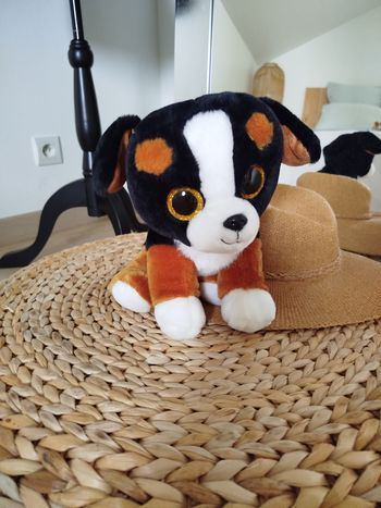 Peluche chien tout doux H25cm NEUF