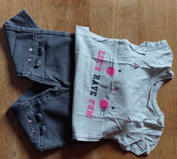 Ensemble pantalon t-shirt