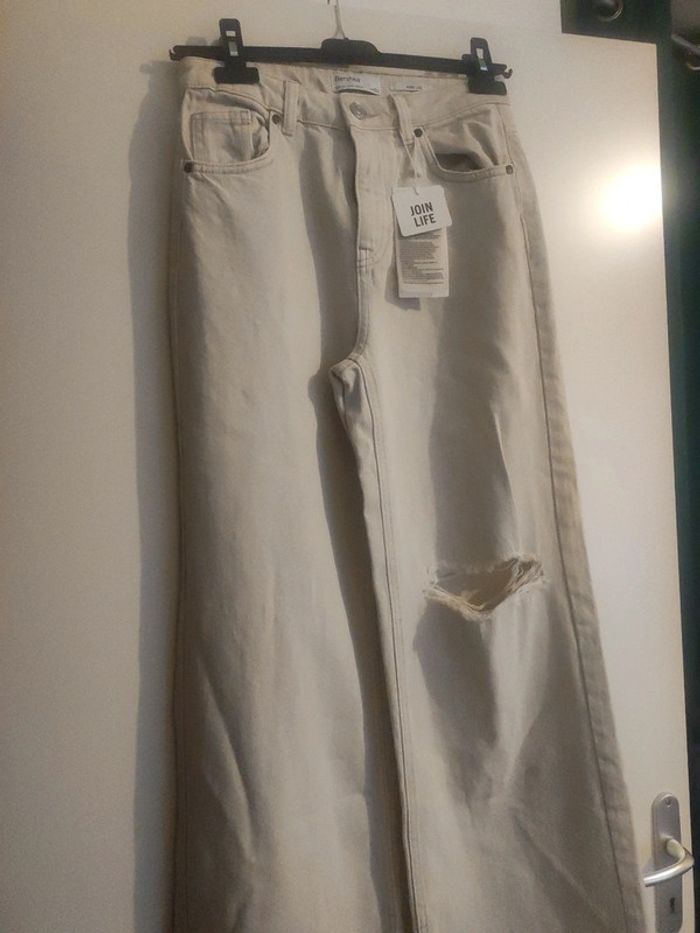 Pantalon bershka 34