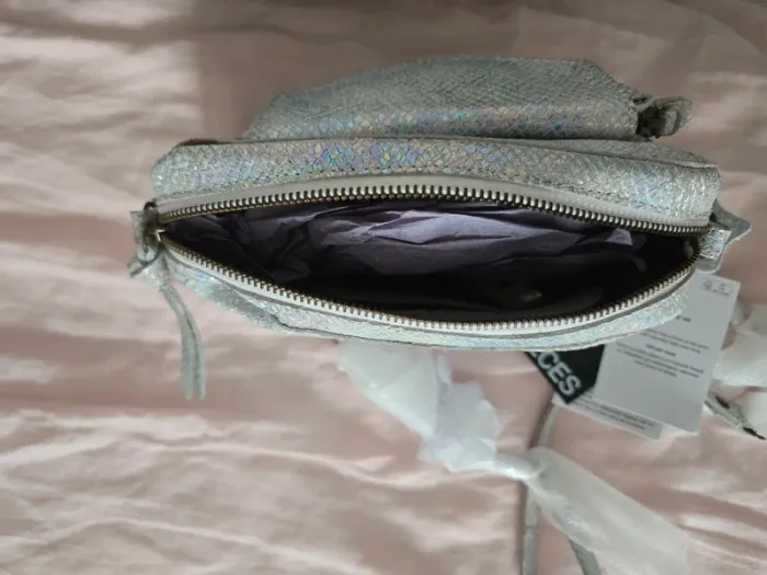 Sac Pieces en cuir neuf - photo numéro 5