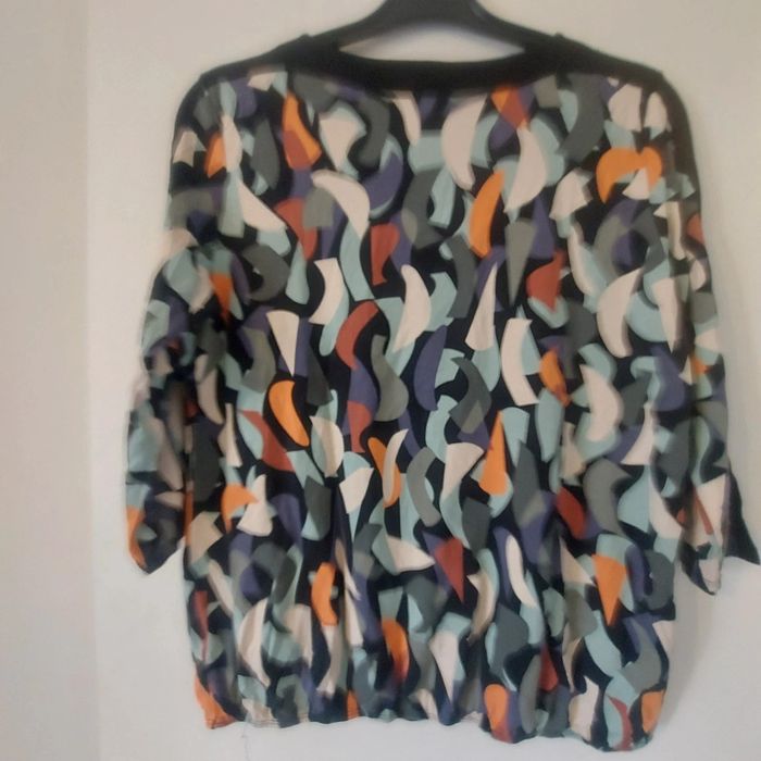 Haut femme 40 - photo numéro 2