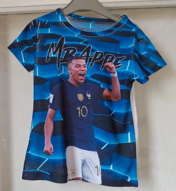 T-shirt Mbappe 4 ans neuf