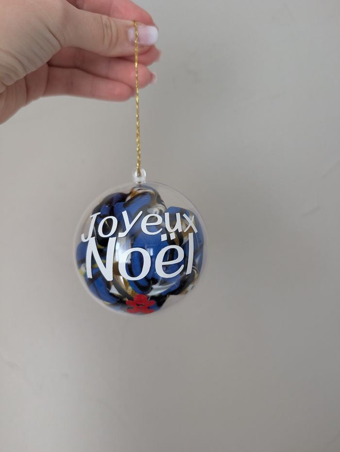Boule de Noël avec surprise 😂 - photo numéro 3