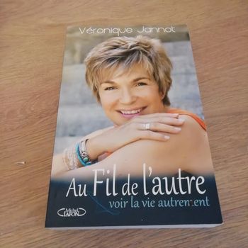 Livre Véronique .Jannot..