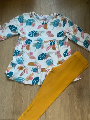 Pyjama en coton tape a l’œil motif tropical
